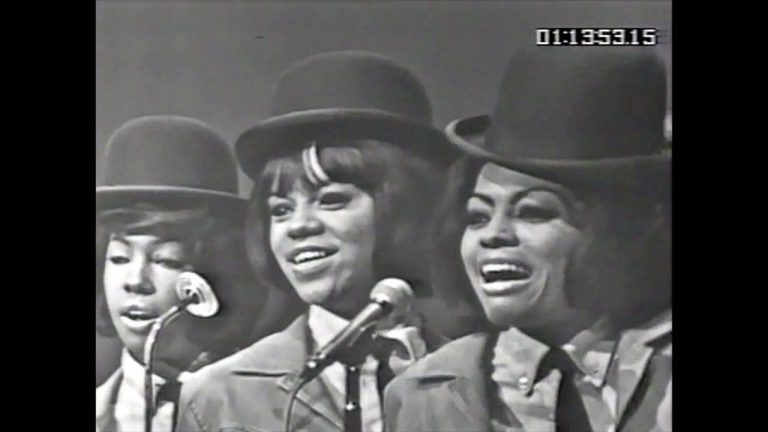 The Supremes Sing The Beatles – Eight Days A Week – Shindig! 1965